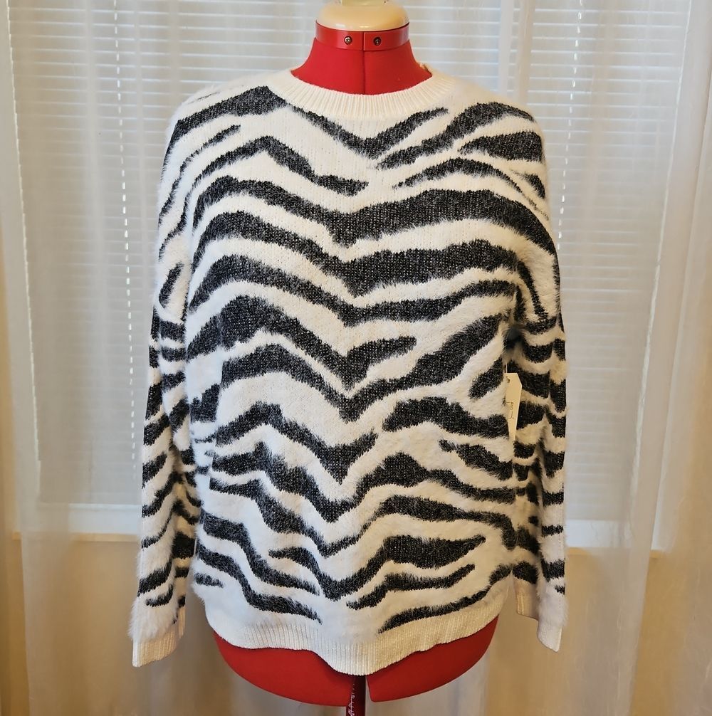 Time and Tru Black and White Zebra Crewneck Eyelash Sweater